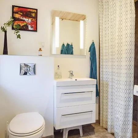 Three-bedroom Holiday In Juelsminde 度假居